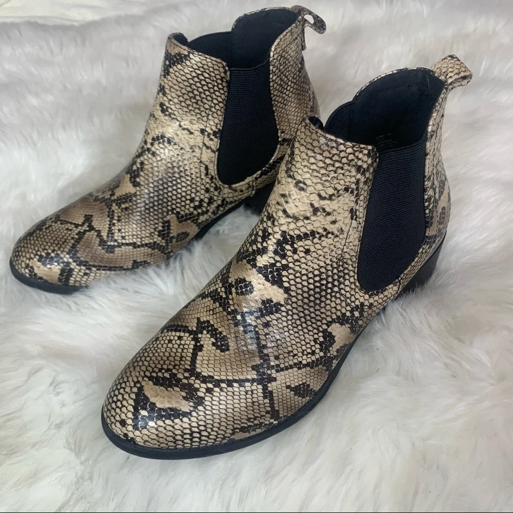 Coconuts Matisse Snakeskin Chelsea Boot